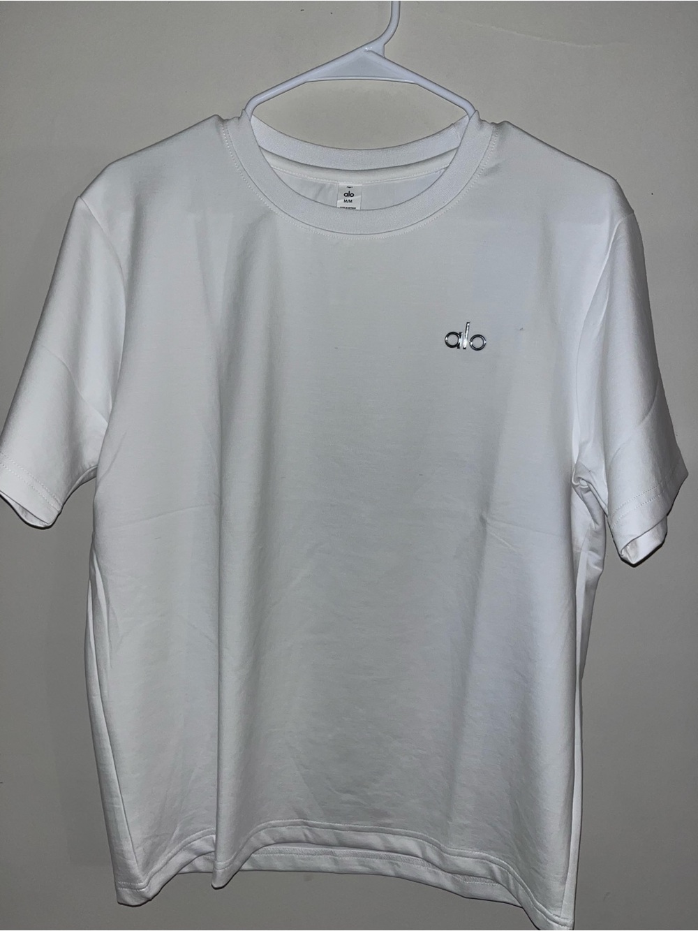ALO Yoga Men's White Crew Logo Short Sleeve Tee
